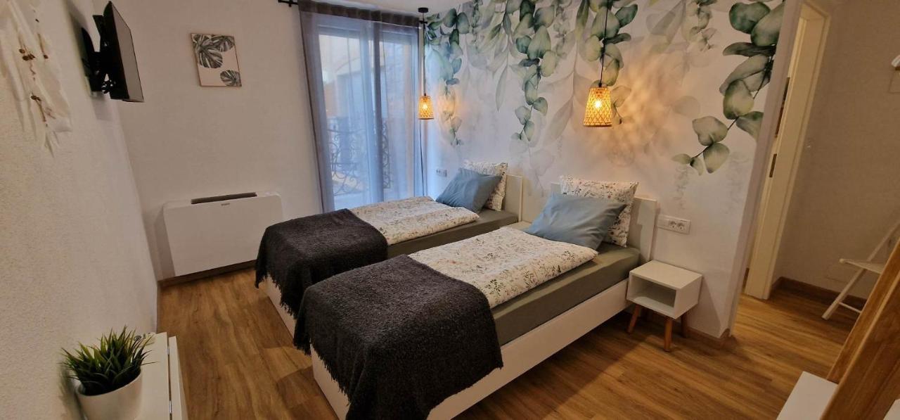 Hotel Samarin Črnomelj Екстериор снимка